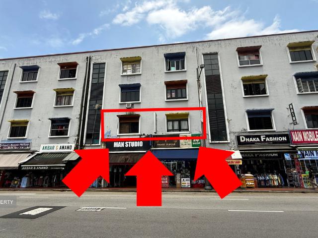 Serangoon Road D8, Apartment