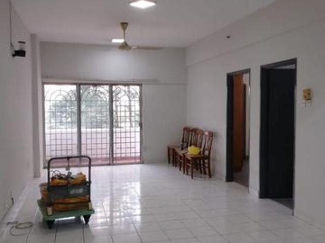 Serdang perdana block A to sale