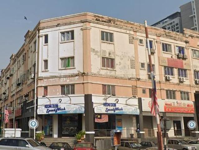 Serdang Perdana Shop Apartment Taman Serdang Full loan 0 dp
