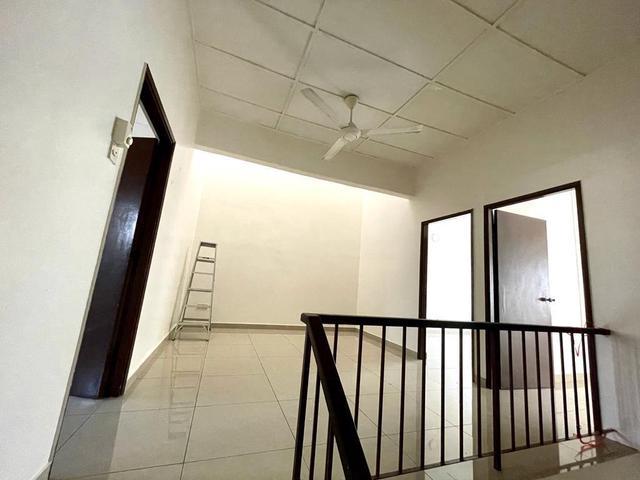 Serdang Raya Near MRT ready for rent