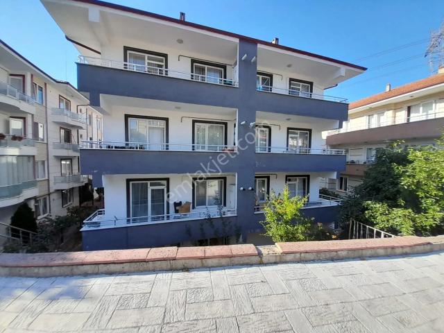 Serdivan Kemalpaşa Mahallesi 2+1 Eşyalı Satılık Daire
