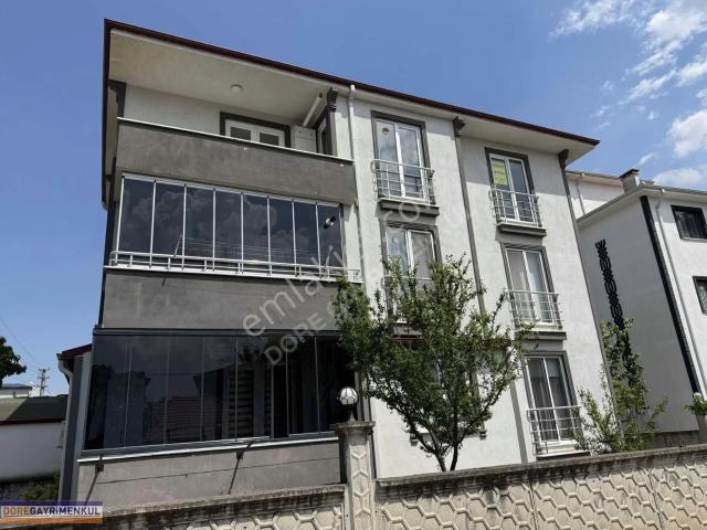 Serdivan'da Kiralık 2+1 Daire, 90m², Merkez Konumda!