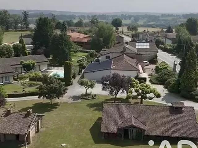 Séreilhac 87620 Achat / Vente maison 18 pièces t18 parking