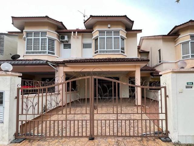 Seremban 2 zebrina double storey superlink gated for Rent
