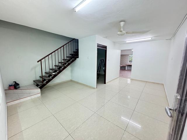 Seremban Jaya newly renovated facing Taman 2 storey terrace for sale