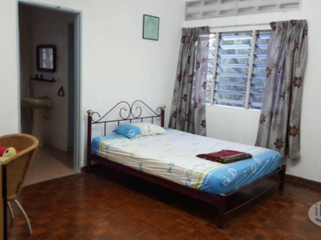 Seremban Rooms For Rent Near Kemayan Square, KPJ Hospital, Palm Mall, Gateway