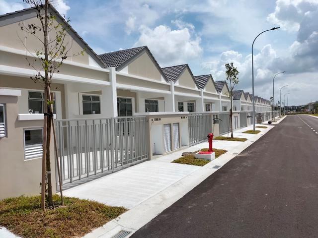 Seremban Single Storey 20x65 3bed 2bath Freehold