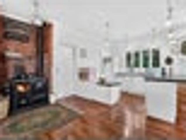 Serene 13 Acres, 2 Dwellings