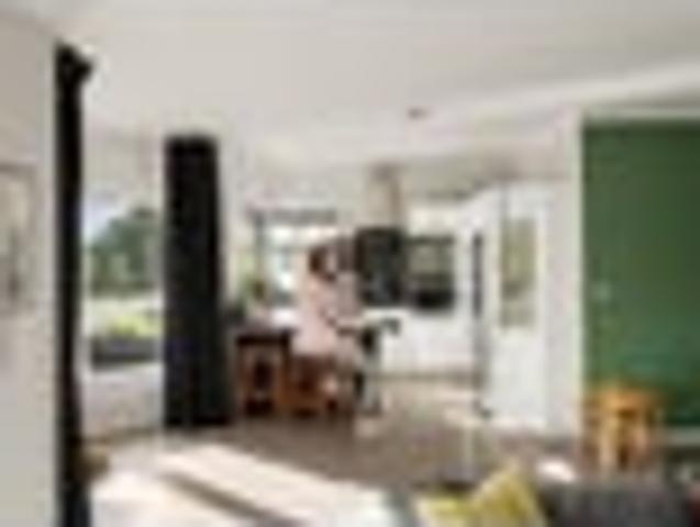 Elevated Welcome Bay Living with Room to Grow
