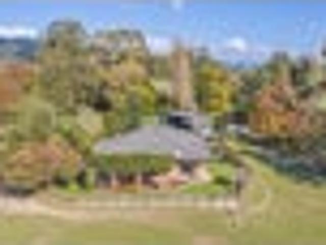 Serene, Easy Care Lifestyle Living