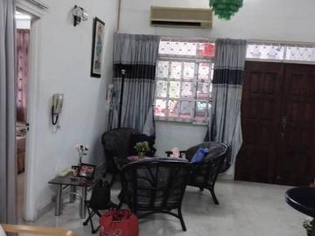 Serene home at Taman Seluang close to BKE