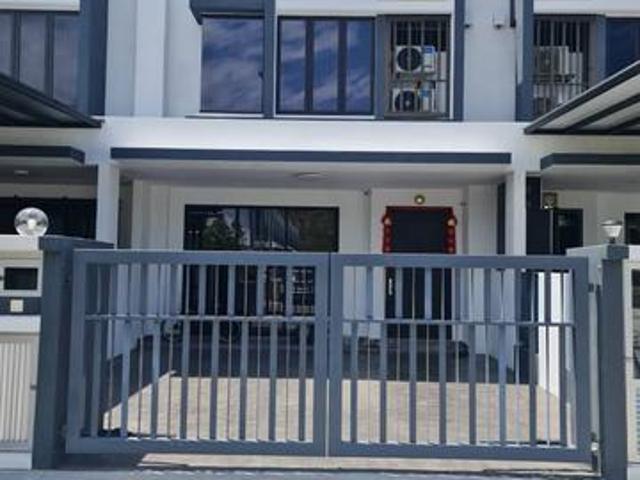 Serenia City Anira 5carpark for RENT