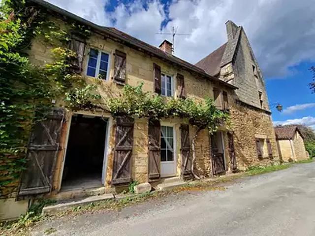 Sergeac 24290 Achat / Vente maison 8 pièces t8