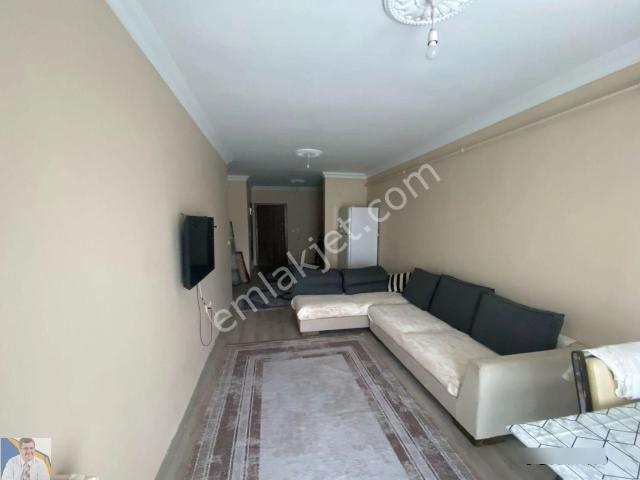 Serhat Mahallesinde Kiralık Eşyalı 1+1 Daire