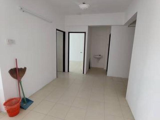 Seri Melur apartment Raja Uda 1080sf new paint stainless steel grille