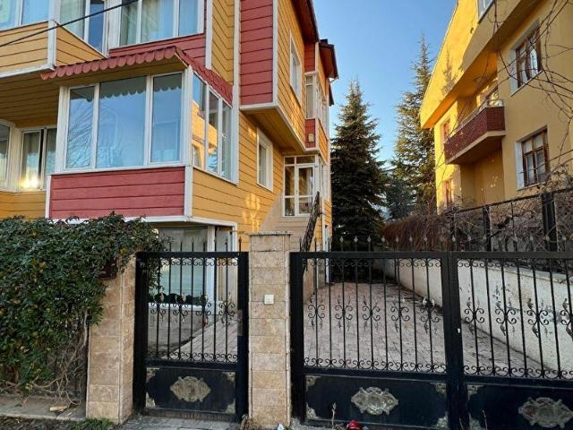 SERİN EMLAKTAN SATILIK VİLLA