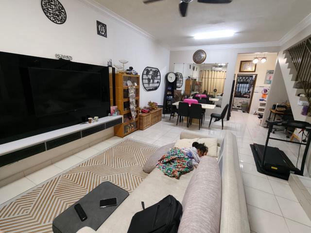Seri Austin 2sty Terrace Dato Onn