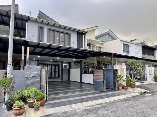 Seri Austin Hills 22x70 Renovated Gated Guarded Freehold