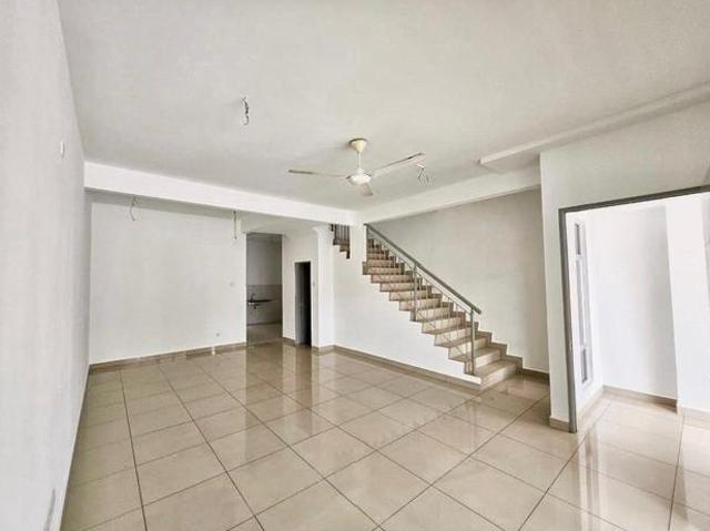 Seri Austin Iolite 1 Taman Seri Austin Double storey House