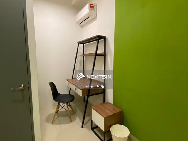 Seri Austin Residences Luxury Apartment