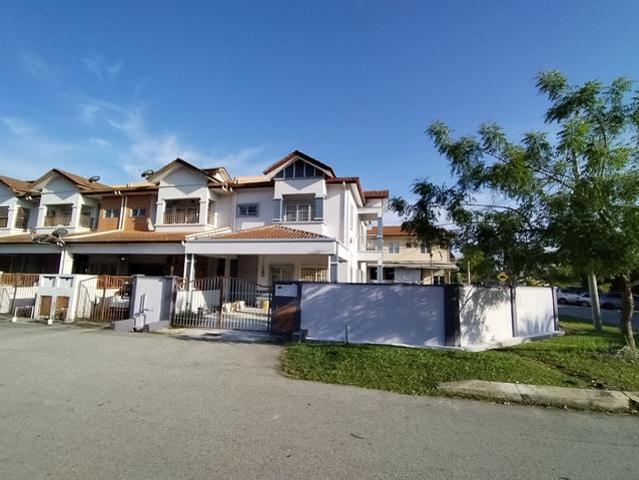 Seri Alam Saujana Sg Buloh Double Story Corner Lot dekat Sekolah UiTM