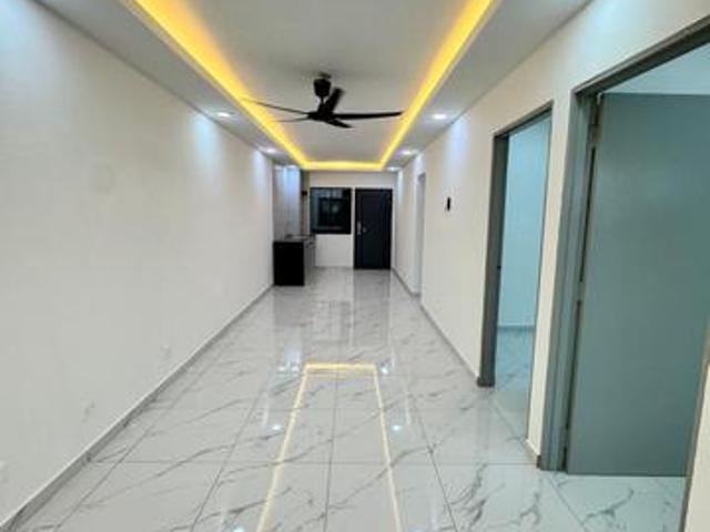 Seri Alam Tasek Flat 64 3bed Renovated Masai Johor