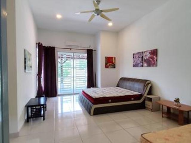 Seri Binjai Seremban 2 Storey House24x80 Big Sizenear Layang Blossom