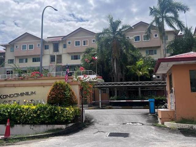 Seri Borneo Condominium Iramanis