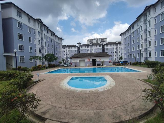 Seri Pinang Apartment Below MV Bandar Puteri Puchong
