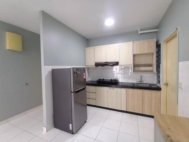 Seri Pinang Apartment Setia Alam Taipan LOW LEVEL 2 Aircond
