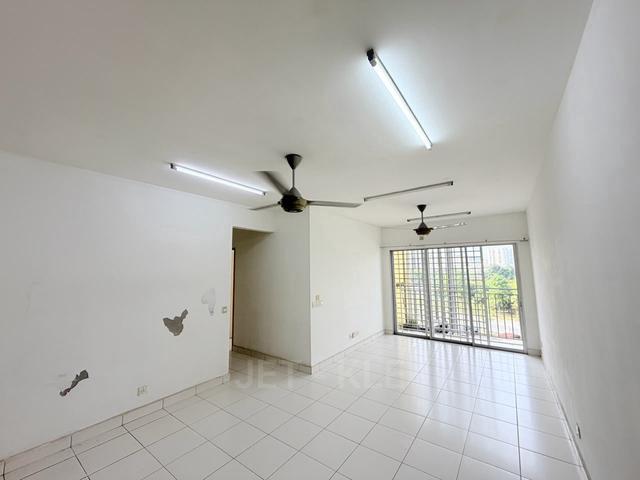 Seri Pinang Apartment Setia Alam Basic Unit For Sale Very Good Price