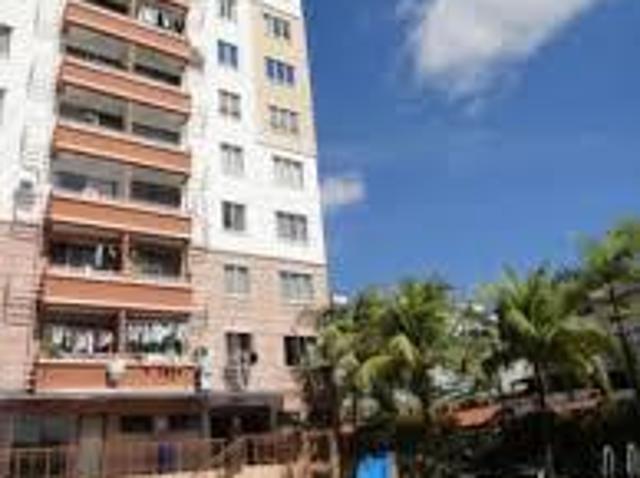 Seri Pinang Apartment Taman Bukit Serdang Seri Kembangan Freehold