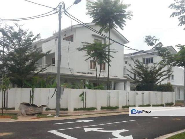 Seri Wirani 8