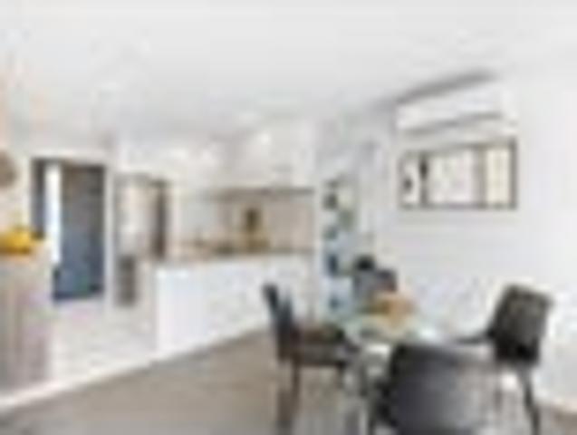 No Body Corp | Freehold | Large Corner Site