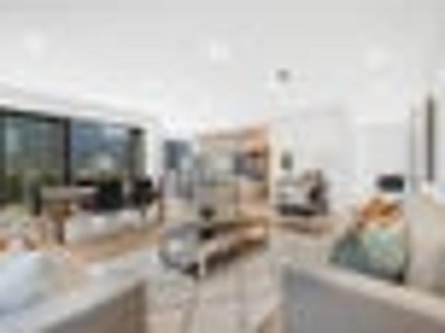 SERIOUSLY SPACIOUS | DOUBLE GARAGE