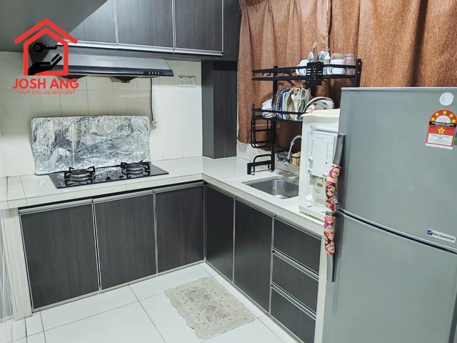 Serina Bay in Jelutong 900sf Fully Furnished Extended Unit 2 Carparks