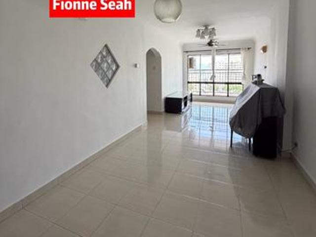 Serina Bay Sg Pinang repaint unit Cheapest Corner unit