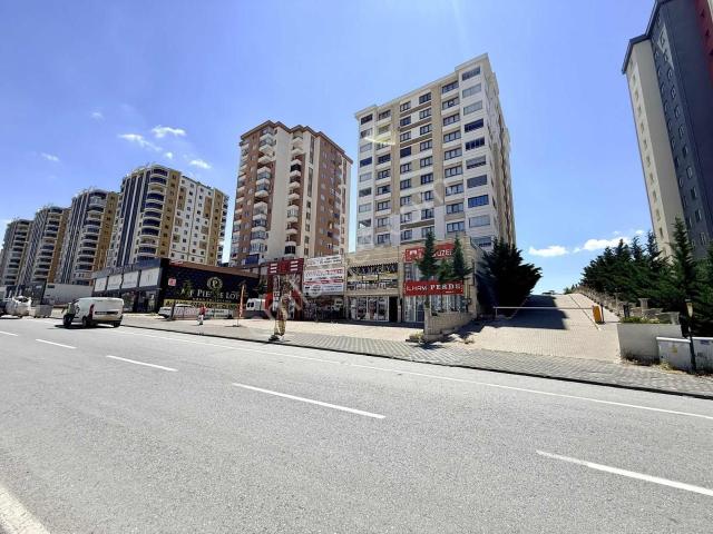 Serkent Bahçelievlerde Cadde Üzeri 3+1 Fırsat Daire