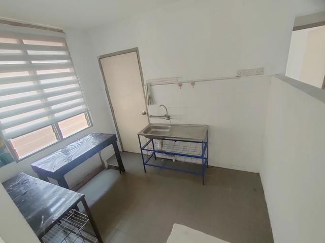 BELOW MARKET Seroja Apartment Taman Putra Perdana Puchong