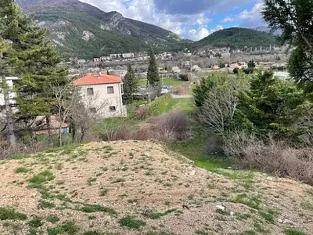 Serres 05700 Achat / Vente terrain
