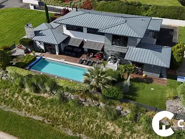 Serres Castet 64121 Achat / Vente maison 8 pièces t8 piscine