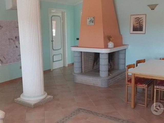 Sestu centro ampio bilocale arredato
