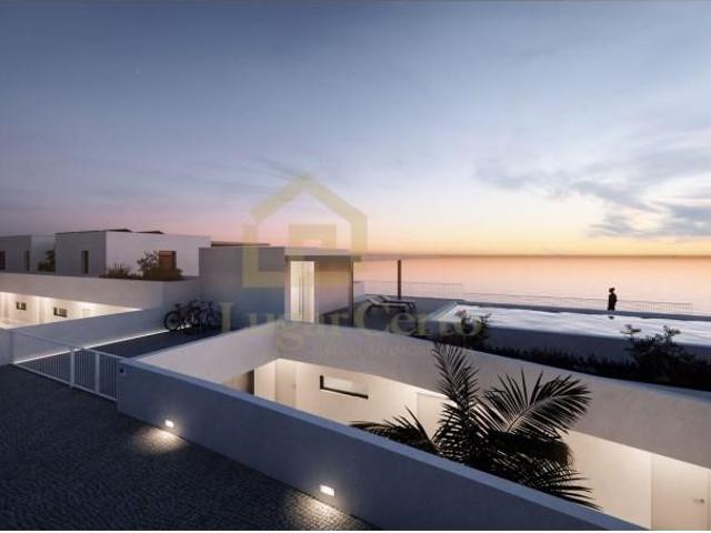 Sesimbra Sesimbra 103713876