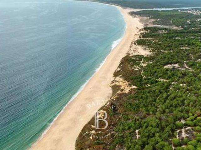 Sesimbra Sesimbra 2970 051 96325004