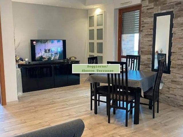 SETTECAMINI BILOCALE ARREDATO Con TERRAZZO PRIVATO