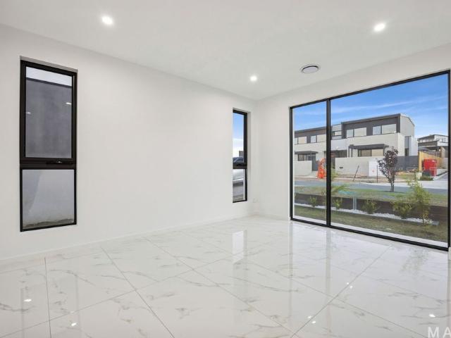 Setting the MARQ for Luxury Leasing