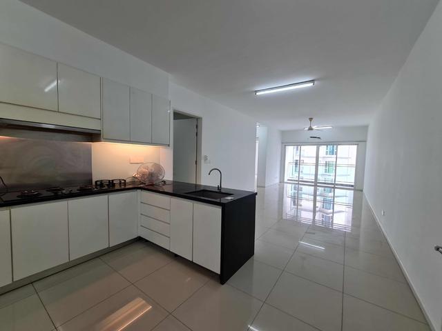 Setapak 288 Residency Freehold 1408sf 4room 3bath 1car Partly Furnish