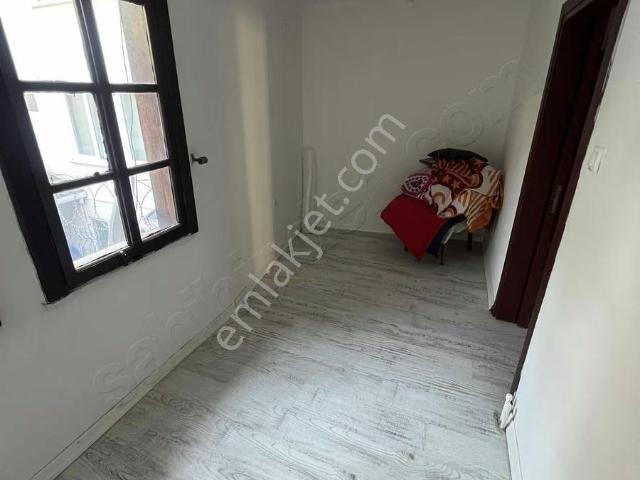 Setbaşı'nda Satılık 1+1 Daire: Merkezi Konum, 60m²