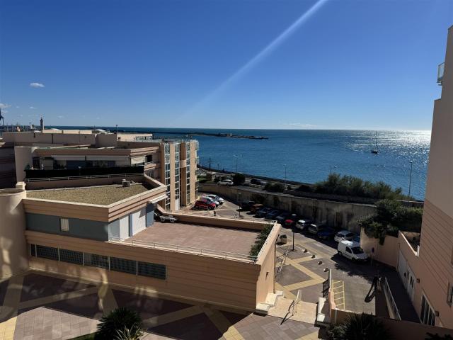 Sete Appartement Pret A Habiter A Vendre T4 76m² Sète