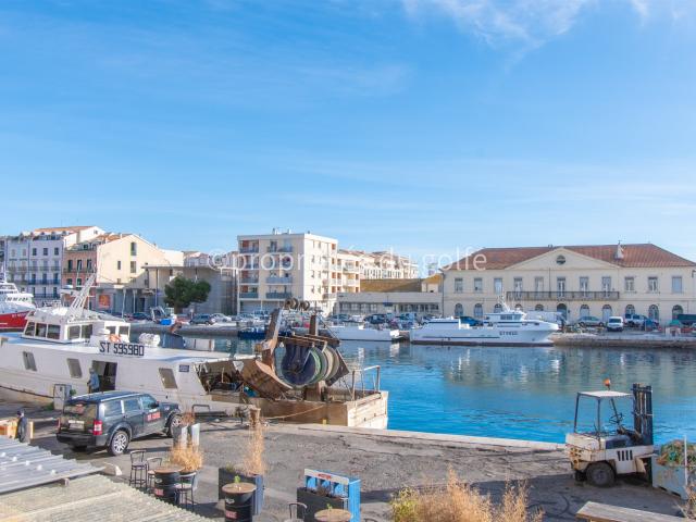 Sète, appartement 4 pièces avec vue quai, 93m² Sète